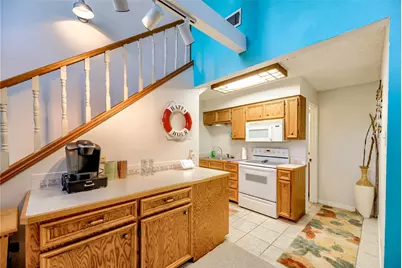278 Shelter Cove Drive, Livingston, UT 77351 - Photo 6