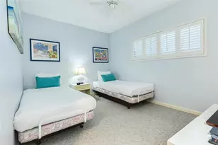 1401 E Beach Dr, Galveston, TX 77550 - Photo 20