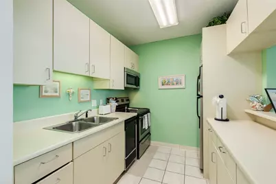 1401 E Beach Drive #212, Galveston, TX 77550 - Photo 14