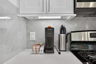 833 Dorchester St St, Houston, TX 77022 - Photo 14