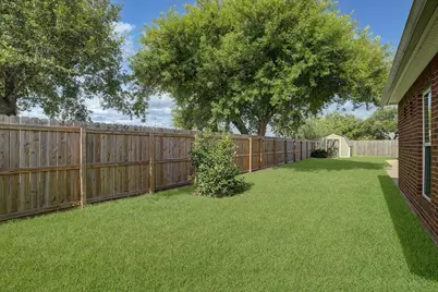 20 Chuckwagon Court, Angleton, TX 77515 - Photo 36