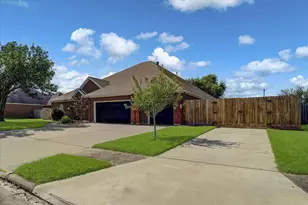 20 Chuckwagon Ct, Angleton, TX 77515 - Photo 40