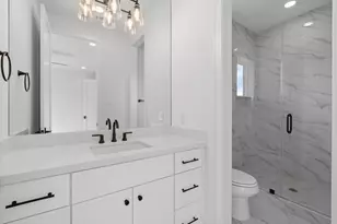 8021 Turquoise Ln, Houston, TX 77055 - Photo 40