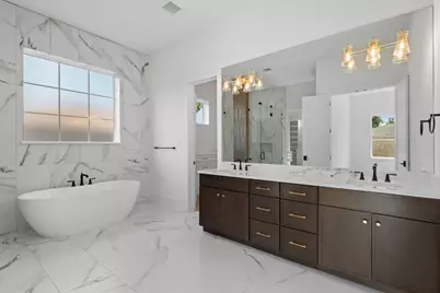 8021 Turquoise Lane, Houston, TX 77055 - Photo 30