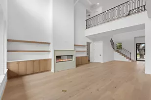 8021 Turquoise Ln, Houston, TX 77055 - Photo 16