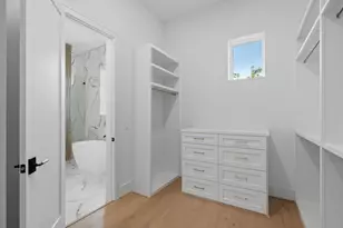 8021 Turquoise Ln, Houston, TX 77055 - Photo 34