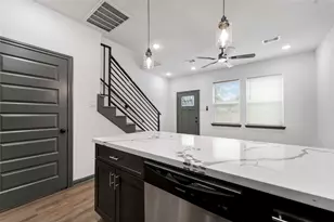 7987 Chateau St, Houston, TX 77028 - Photo 8