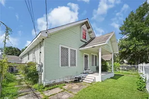 1166 Luzon St, Houston, TX 77009 - Photo 2