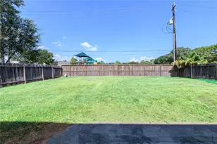 14831 St Cloud Dr, Houston, TX 77062 - Photo 18