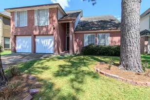 14831 St Cloud Dr, Houston, TX 77062 - Photo 2