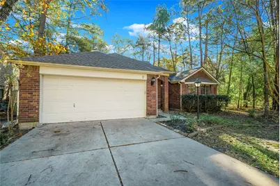 2 Village Knoll Place, The Woodlands, TX 77381 - Photo 4