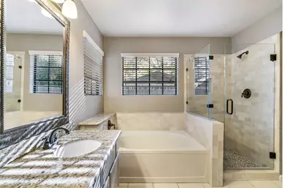 2 Village Knoll Place, The Woodlands, TX 77381 - Photo 24