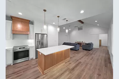 2584 Whitecap, Crystal Beach, TX 77650 - Photo 10