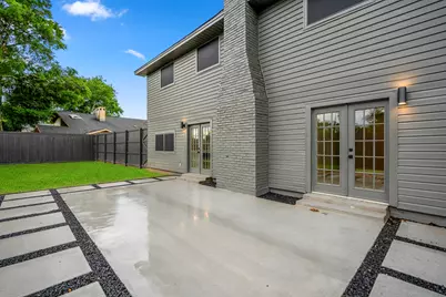 17 Dowlen Place, Beaumont, TX 77706 - Photo 28