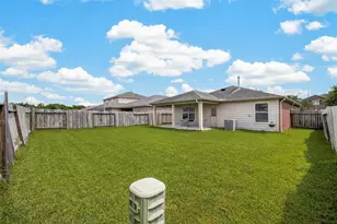 9426 Peridot Green Dr, Rosharon, TX 77583 - Photo 36