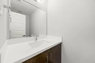 904 W 25th St, Houston, TX 77008 - Photo 22