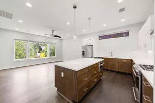 904 W 25th St, Houston, TX 77008 - Photo 10