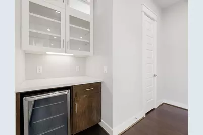 904 W 25th Street #D, Houston, TX 77008 - Photo 14