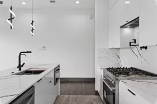 3118 Clay St, Houston, TX 77003 - Photo 12