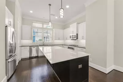 734 N Shepherd Drive, Houston, TX 77007 - Photo 8