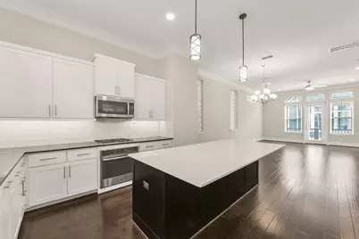 734 N Shepherd Drive, Houston, TX 77007 - Photo 12