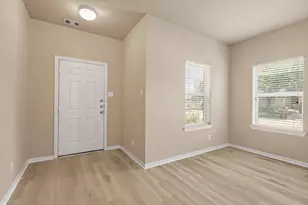 6903 Silver Trace Ct, Katy, TX 77449 - Photo 6