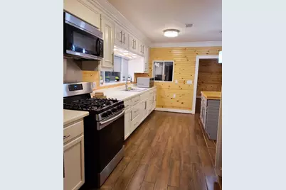 1207 Firnat Street, Houston, TX 77022 - Photo 10