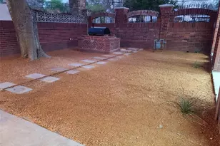 1207 Firnat St, Houston, TX 77022 - Photo 18