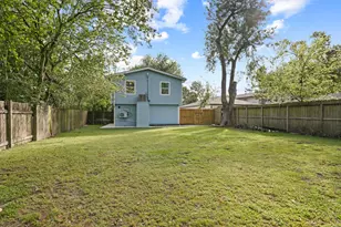 3802 Bayshore Dr, Bacliff, TX 77518 - Photo 18