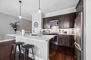 222 20th St, Galveston, TX 77550 - Photo 2