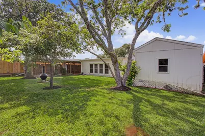 7213 Youpon Drive, Galveston, TX 77551 - Photo 38