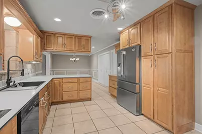 7213 Youpon Drive, Galveston, TX 77551 - Photo 12