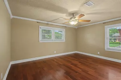 7213 Youpon Drive, Galveston, TX 77551 - Photo 18