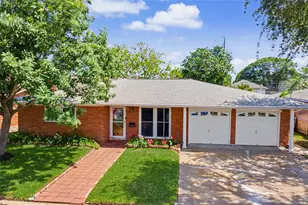 7213 Youpon Dr, Galveston, TX 77551 - Photo 40