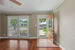 7213 Youpon Dr, Galveston, TX 77551 - Photo 6