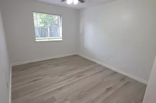 16214 Sierra Grande Dr, Houston, TX 77083 - Photo 12