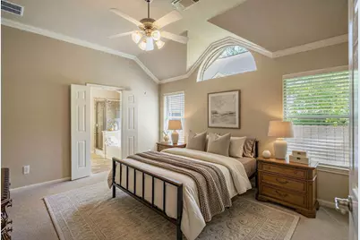 31 Powers Bend Way, The Woodlands, TX 77382 - Photo 8