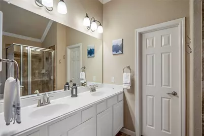 31 Powers Bend Way, The Woodlands, TX 77382 - Photo 10