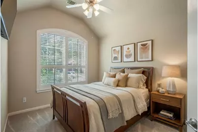 31 Powers Bend Way, The Woodlands, TX 77382 - Photo 14