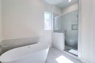 5931 Beall St, Houston, TX 77091 - Photo 20