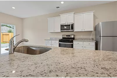 25522 Blooming Hazel Drive, Cleveland, TX 77328 - Photo 8