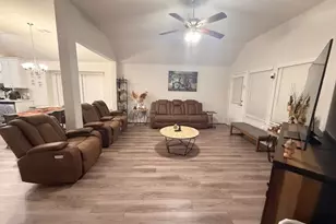 10318 Greenhorn Ln, Rosharon, TX 77583 - Photo 4