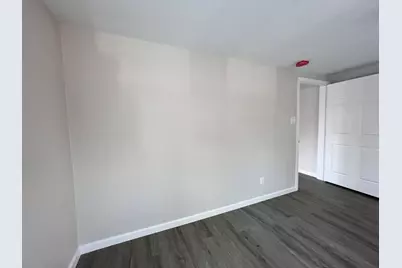 6708 Avenue I #E, Houston, TX 77011 - Photo 2