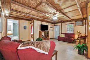 1965 Dead End Ln, Ledbetter, TX 78946 - Photo 4