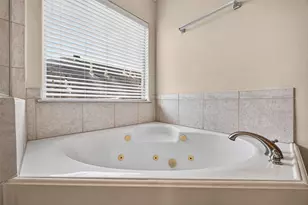 5327 Floyd St, Houston, TX 77007 - Photo 18