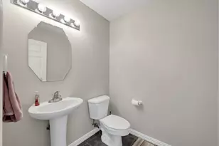 12102 Mustang Ave, Willis, TX 77378 - Photo 12