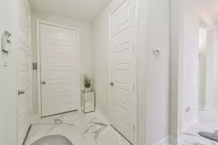 9643 Towne Lake Pkwy, Cypress, TX 77433 - Photo 8