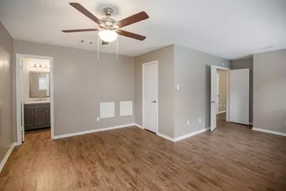 21039 Settlers Valley Drive, Katy, TX 77449 - Photo 10