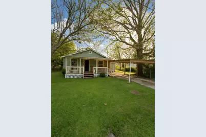 911 Kemp Street, Boling, TX 77420 - Photo 1