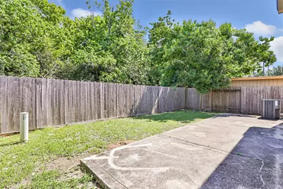 1602 Thornhollow Drive, Houston, TX 77014 - Photo 4